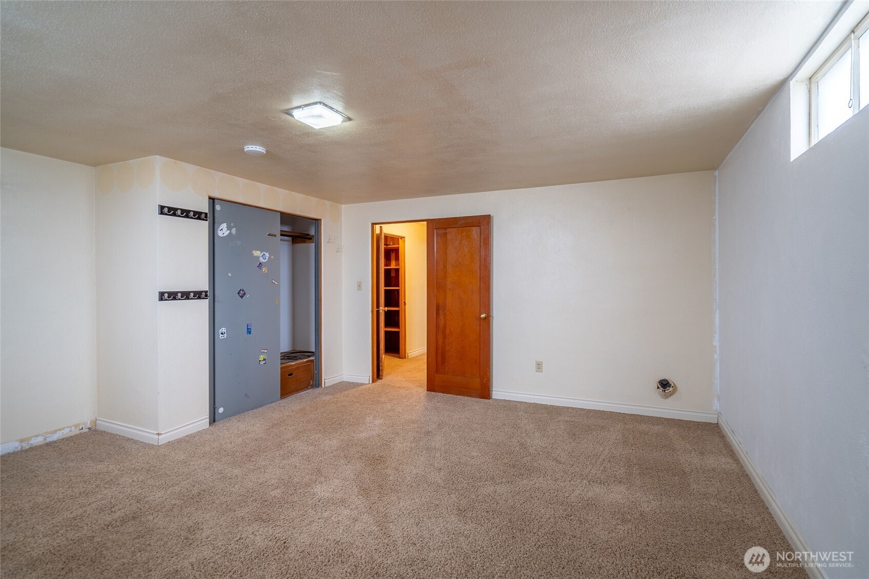 113 East 6th Street Lind, WA 99341 - Photo 26 of 38 a view of empty room