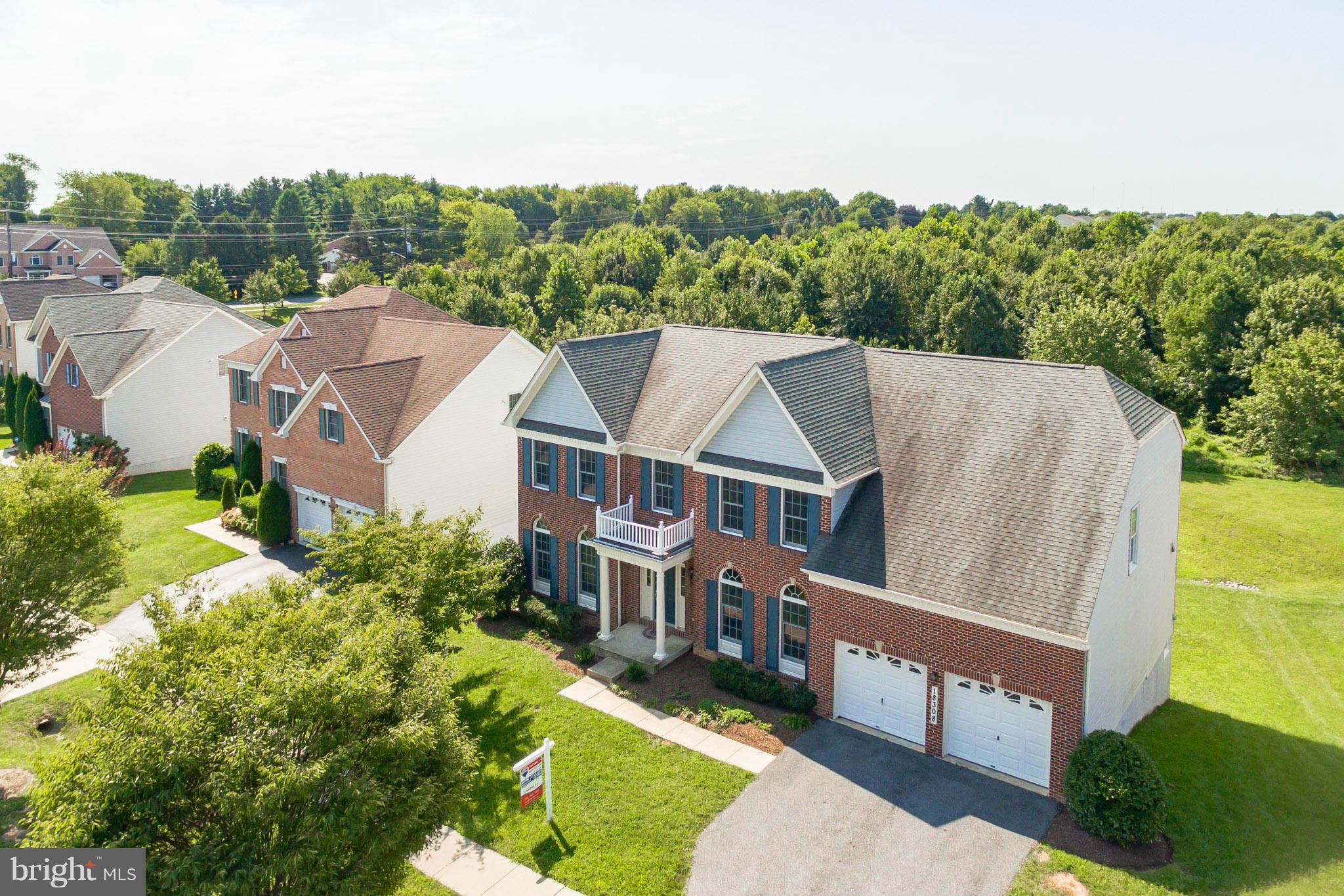 18308 Tapwood Road Boyds, MD 20841 - Photo 3 of 23 Exterior (Front)
