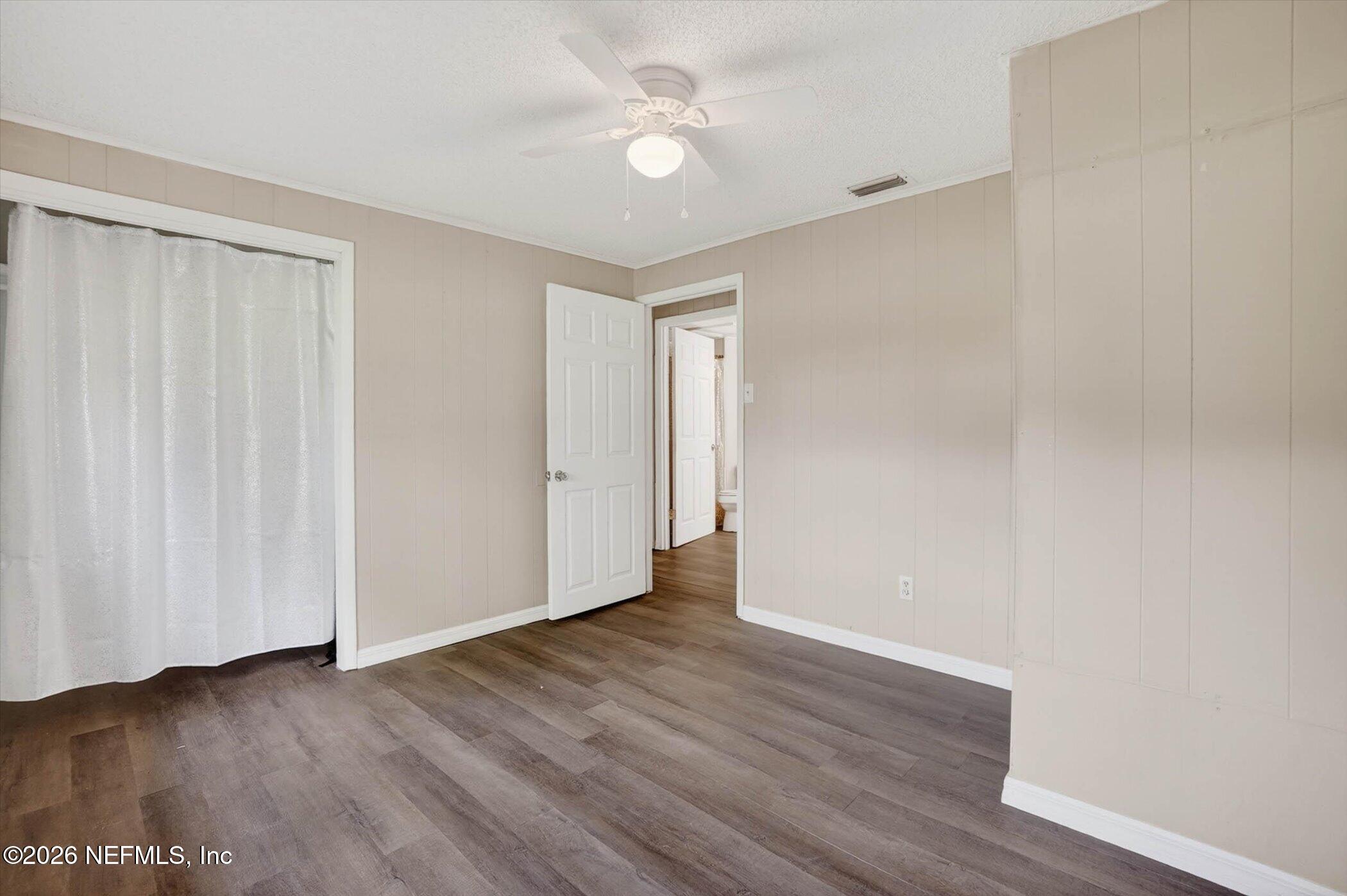 160 Southwest 9th Avenue Lake Butler, FL 32054 - Photo 27 of 42 25-160-SW-9th-Ave-WindowStill-Photograph