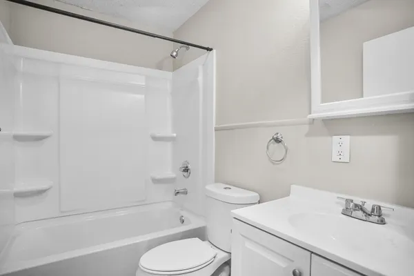 $1,800 | 4309 42nd Street, Lubbock, TX 79413