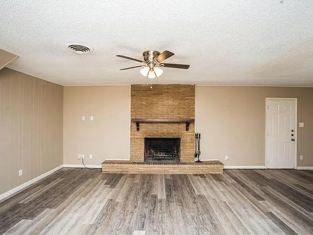 $2,200 | 4309 42nd Street, Lubbock, TX 79413