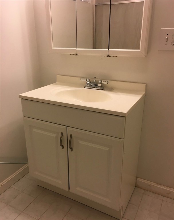 31 Compton Street Providence, RI 02908 - Photo 14 of 17