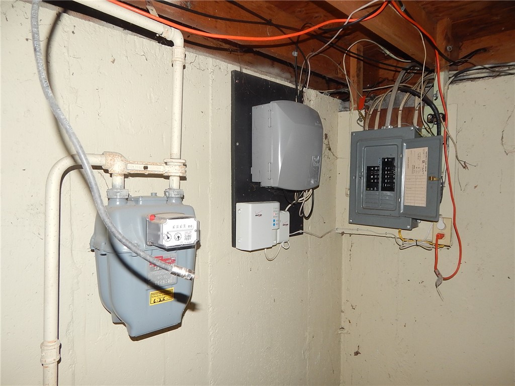 31 Compton Street Providence, RI 02908 - Photo 16 of 17