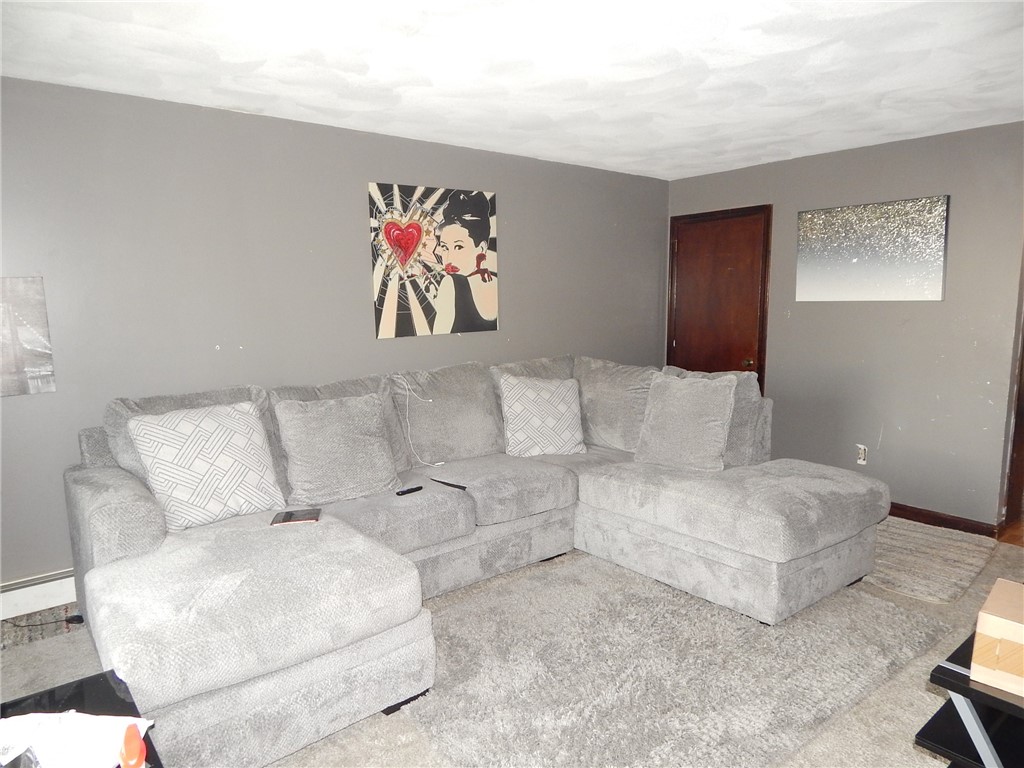 31 Compton Street Providence, RI 02908 - Photo 6 of 17