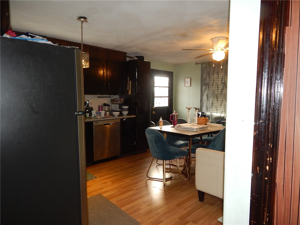 31 Compton Street Providence, RI 02908 - Photo 7 of 17