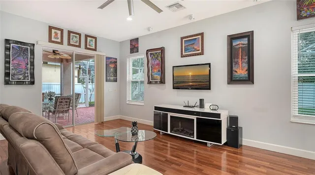 $715,000 | 6659 38th Lane East, Sarasota, FL 34243