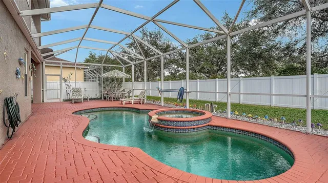 $715,000 | 6659 38th Lane East, Sarasota, FL 34243