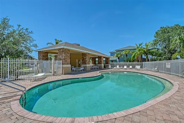 $700,000 | 6659 38th Lane East, Sarasota, FL 34243