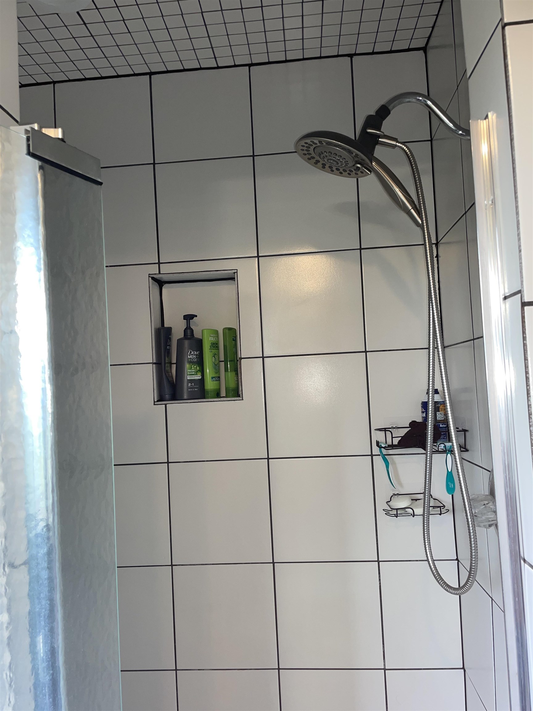 2879 Randolph Road Burlison, TN 38015 - Photo 17 of 29 Details with a tile shower
