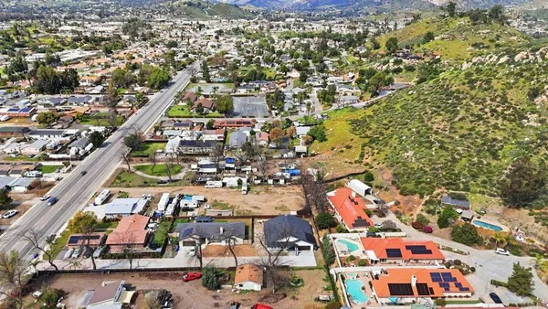 $1,200,000 | 9391 Los Coches Road, Lakeside, CA 92040