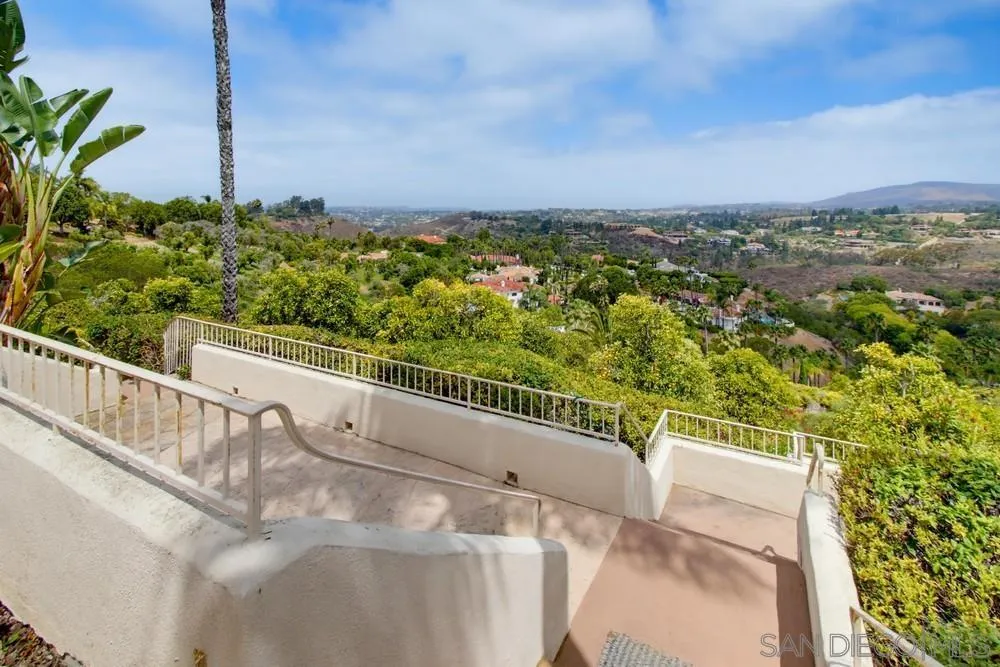 18103 Via Ascenso Rancho Santa Fe, CA 92067 - Photo 55 of 71
