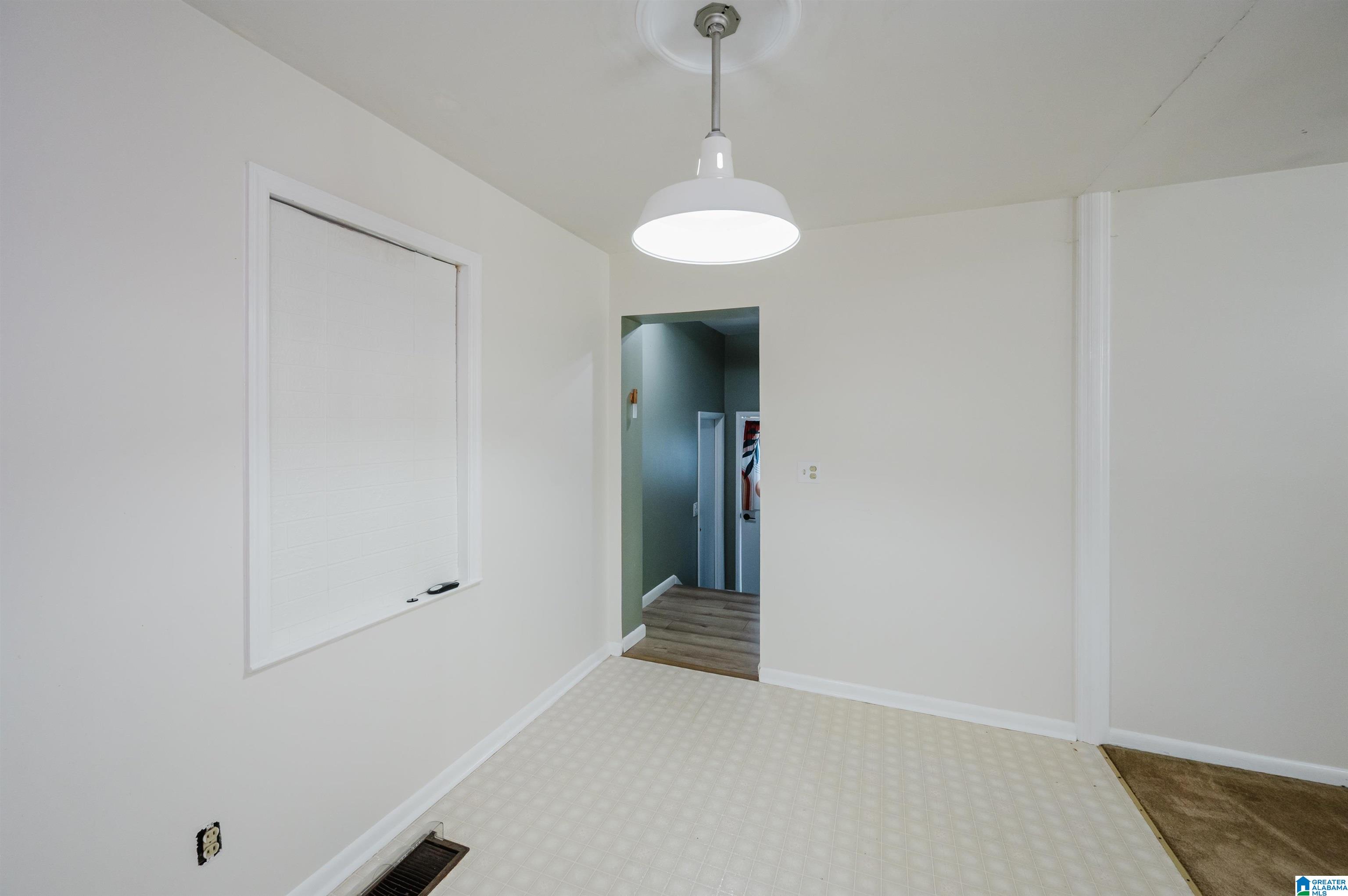 6960 Old Bradford Road Pinson, AL 35126 - Photo 10 of 32