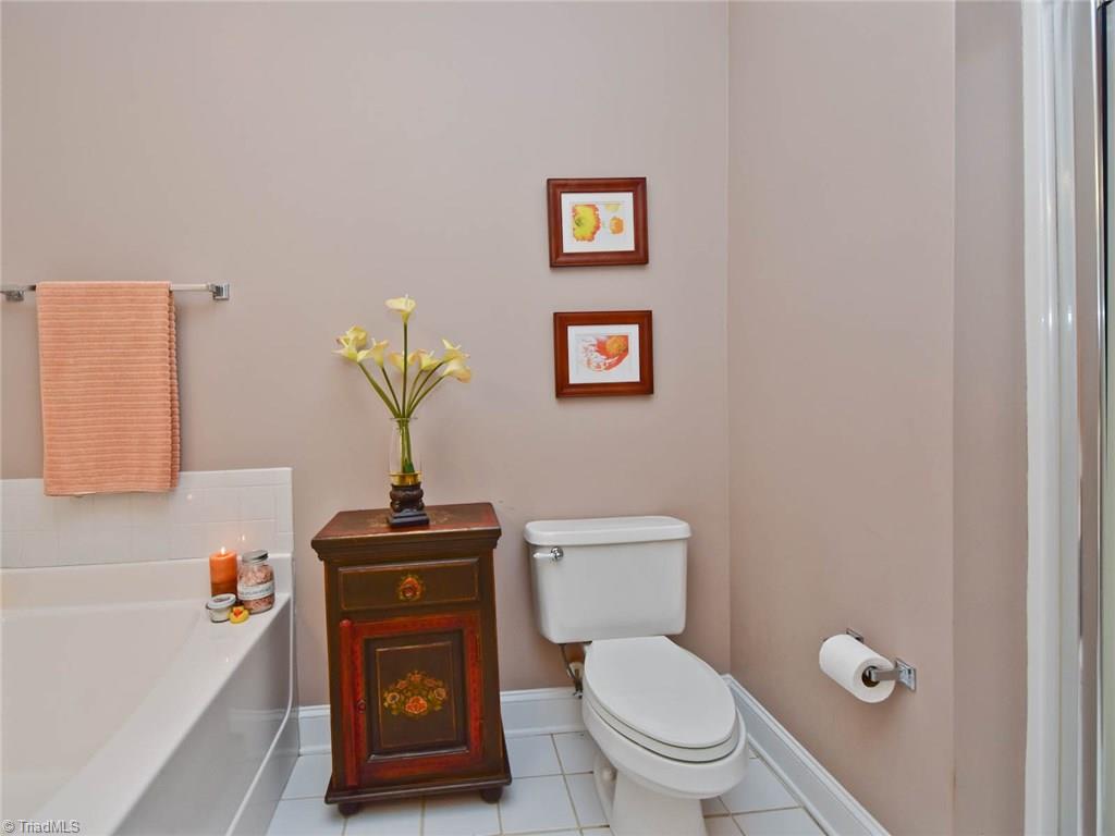 3111 Sedgefield Gate Road Greensboro, NC 27407 - Photo 18 of 26 Gallery Image 18