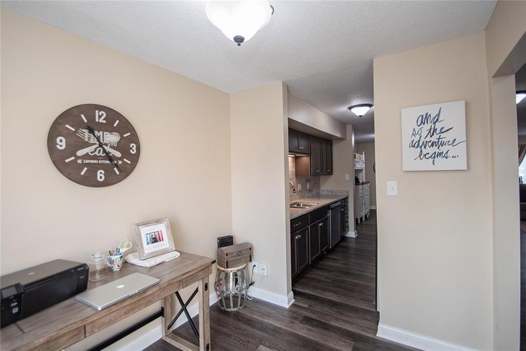 676 Cobblestone Road, Unit 3 Avon, IN 46123 - Photo 24 of 46 Gallery Image 24
