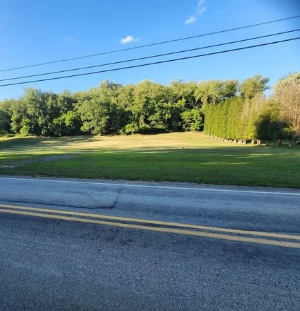 $70,000 | 2958 Green Valley Road, Claysville, PA 15323