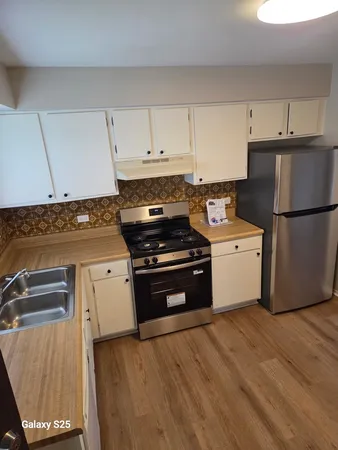 $1,850 | 1779 Rand Road, Unit 3B, Des Plaines, IL 60016