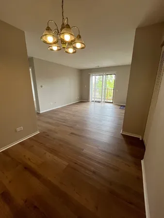$1,850 | 1779 Rand Road, Unit 3B, Des Plaines, IL 60016