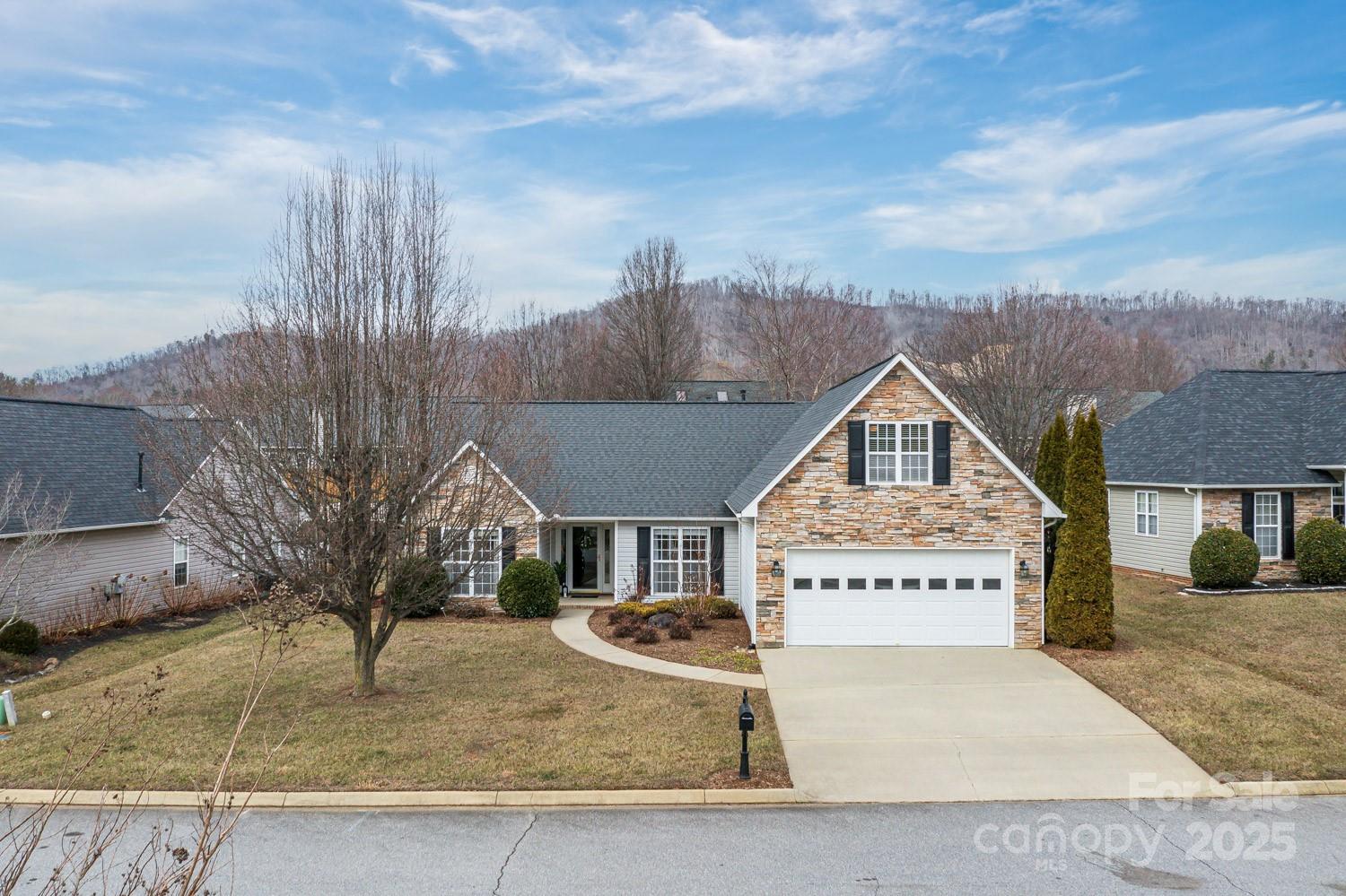 222 Farm Valley Road Fletcher, NC 28732 - Photo 2 of 30