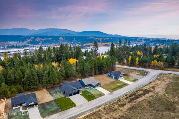 $519,900 | 2 East Valley Street South, Oldtown, ID 83822