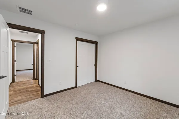 $519,900 | 2 East Valley Street South, Oldtown, ID 83822