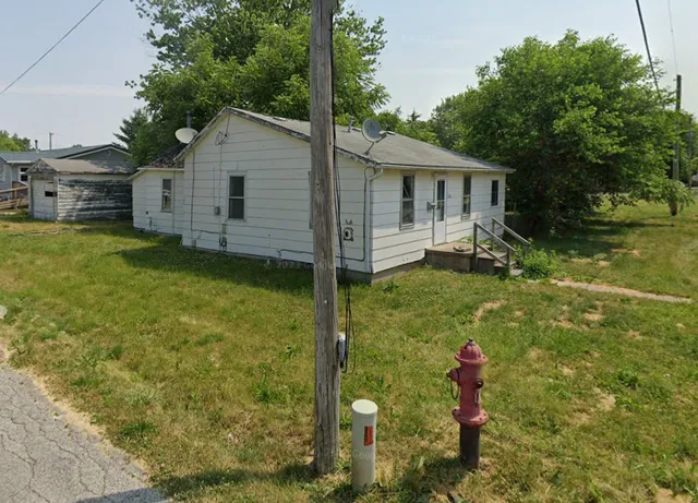 $12,500 | 330 West Ave G, Lewistown, IL 61542