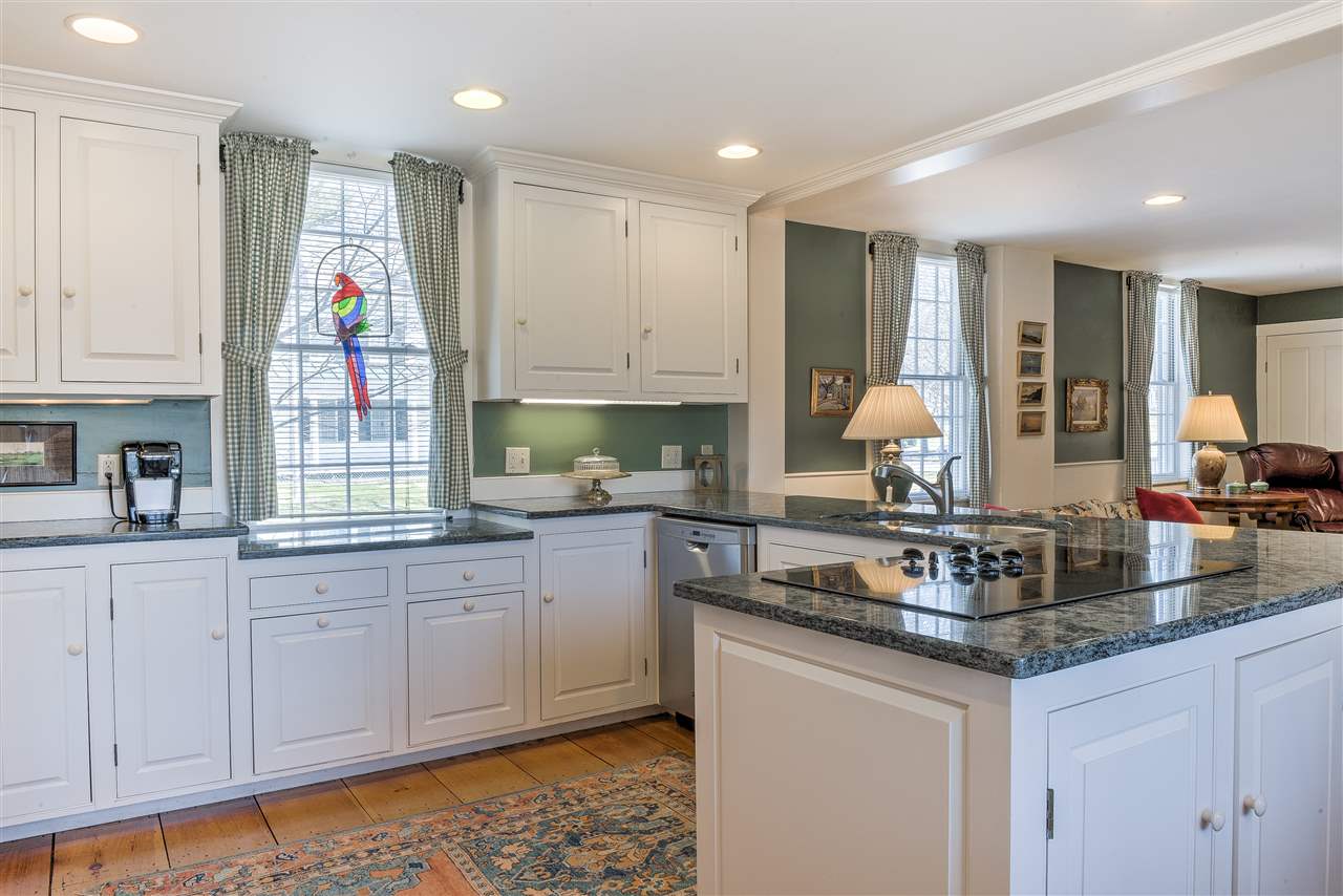 25 Main Street Walpole, NH 03608 - Photo 16 of 40