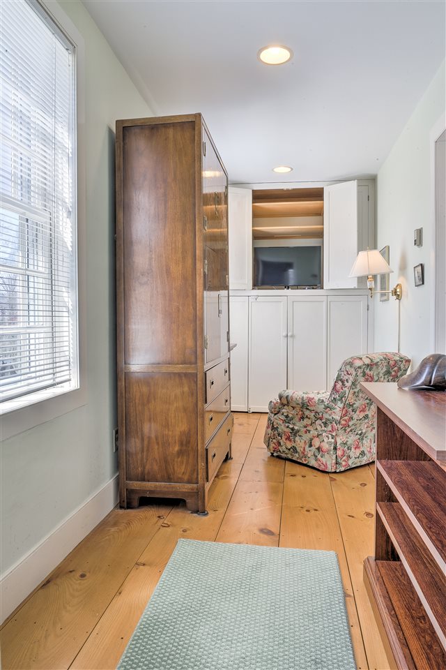 25 Main Street Walpole, NH 03608 - Photo 24 of 40