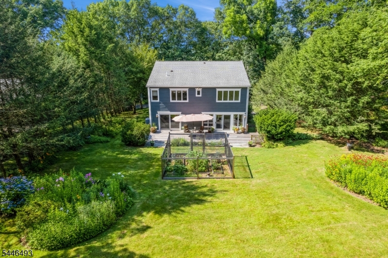139 Long View Terrace Gillette, NJ 07933 - Photo 2 of 39
