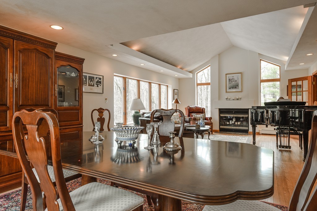 7 Indian Ridge Way Natick, MA 01760 - Photo 5 of 27 Gallery Image 5