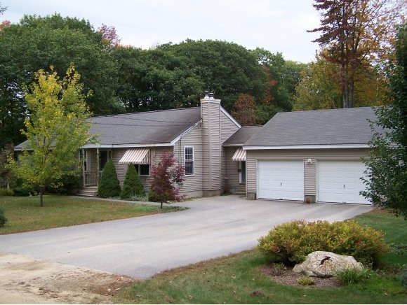 7 Southfield Road North Sutton, NH 03260 - Photo 1 of 1
