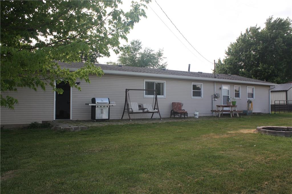 879 South Fillmore Road Greencastle, IN 46135 - Photo 2 of 16 Gallery Image 2