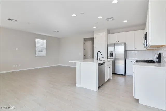 $2,350 | 3859 Painted Lady Avenue, Las Vegas, NV 89141