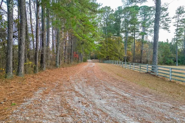 $899,000 | 525 Cooper Road, Loganville, GA 30052