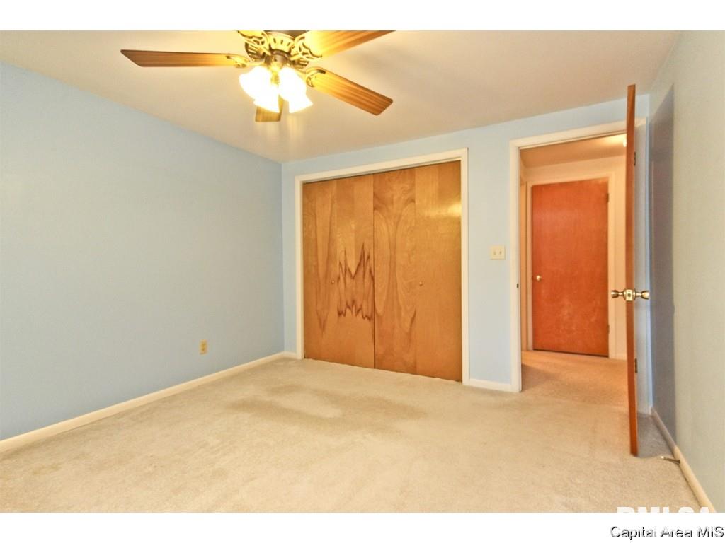 811 Kenyon Drive Springfield, IL 62704 - Photo 22 of 36 Gallery Image 22