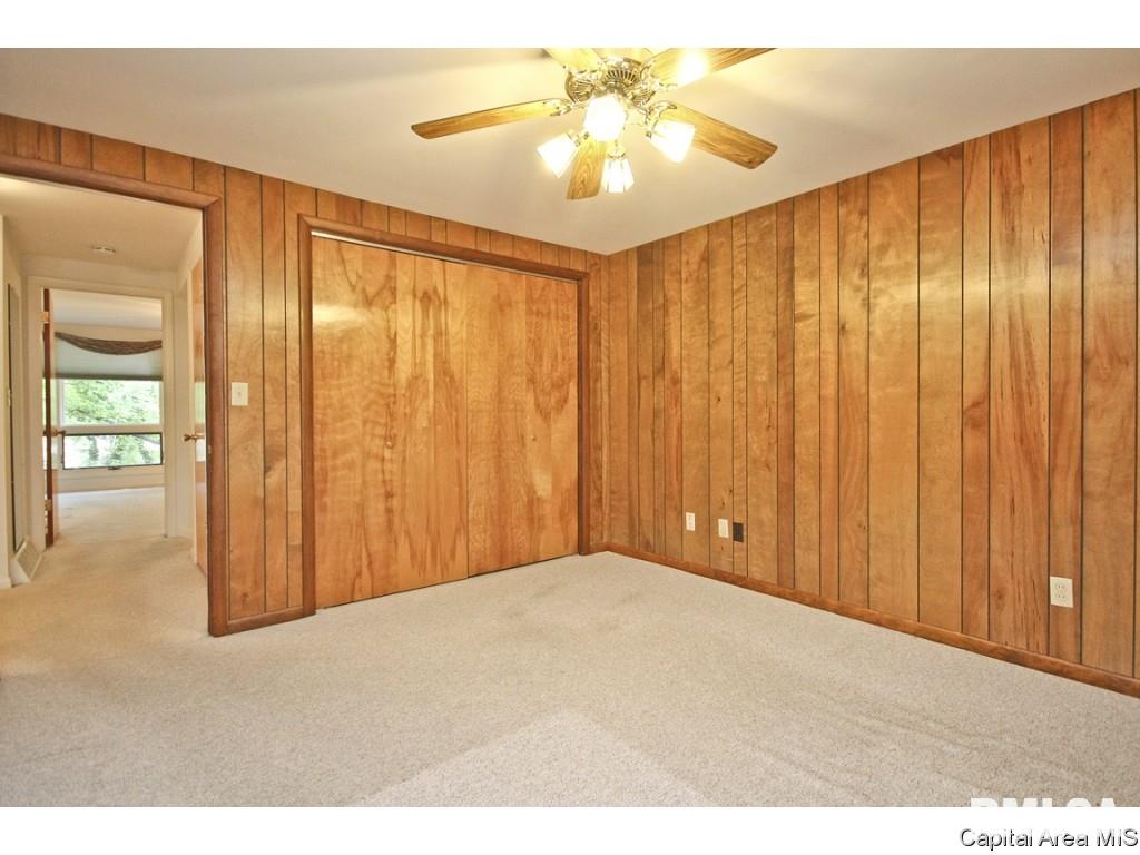 811 Kenyon Drive Springfield, IL 62704 - Photo 28 of 36 Gallery Image 28