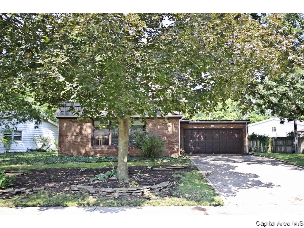 811 Kenyon Drive Springfield, IL 62704 - Photo 36 of 36 Gallery Image 36