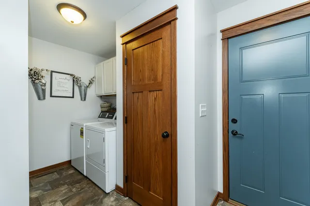 $607,356 | 1308 4th Street Northwest, Kasson, MN 55944