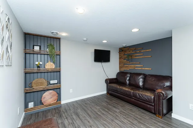 $607,356 | 1308 4th Street Northwest, Kasson, MN 55944