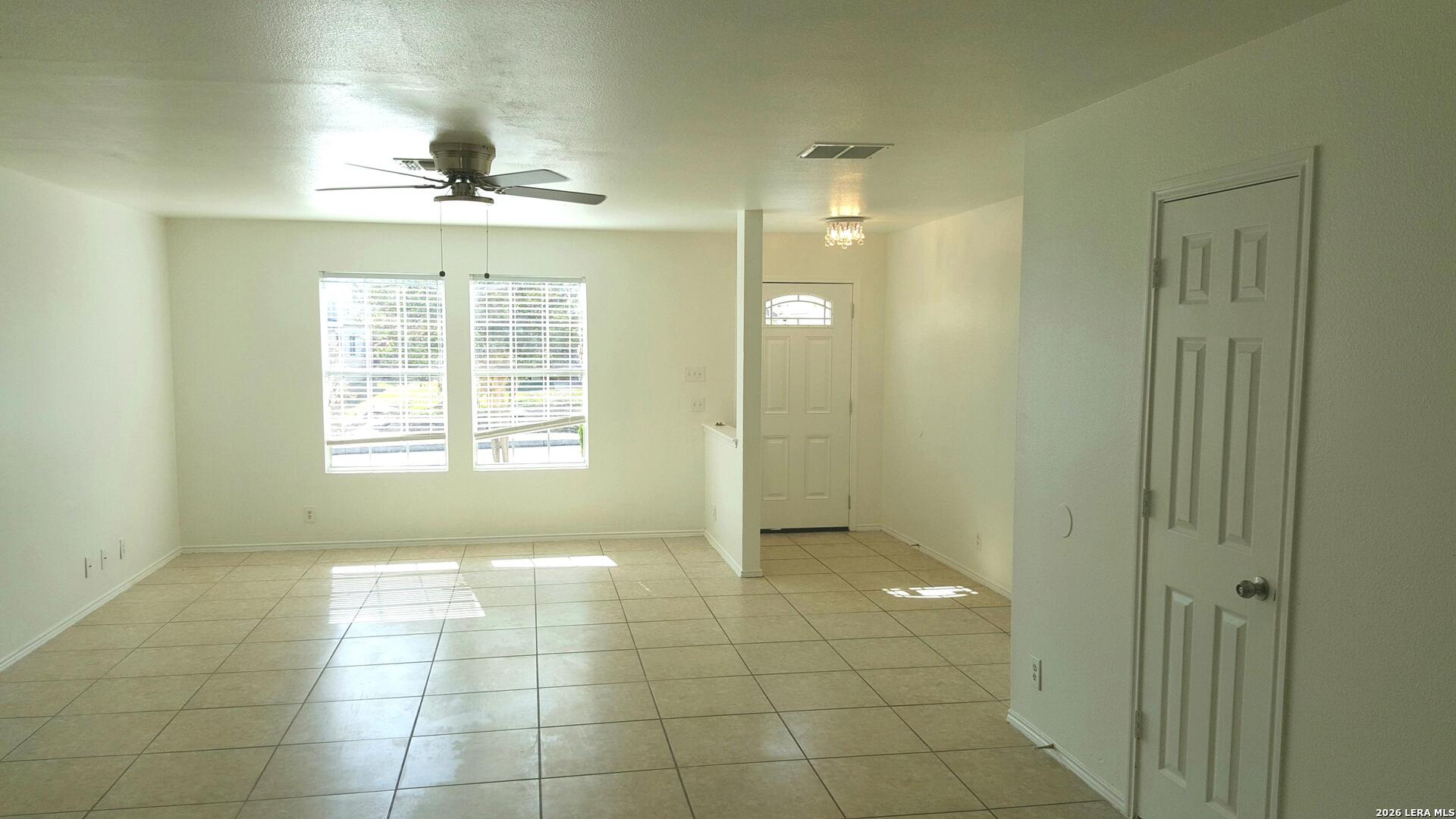 10822 Rindle Lane San Antonio, TX 78266 - Photo 21 of 23