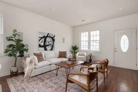 $400,000 | 102 Newell Avenue, Old Hickory, TN 37138