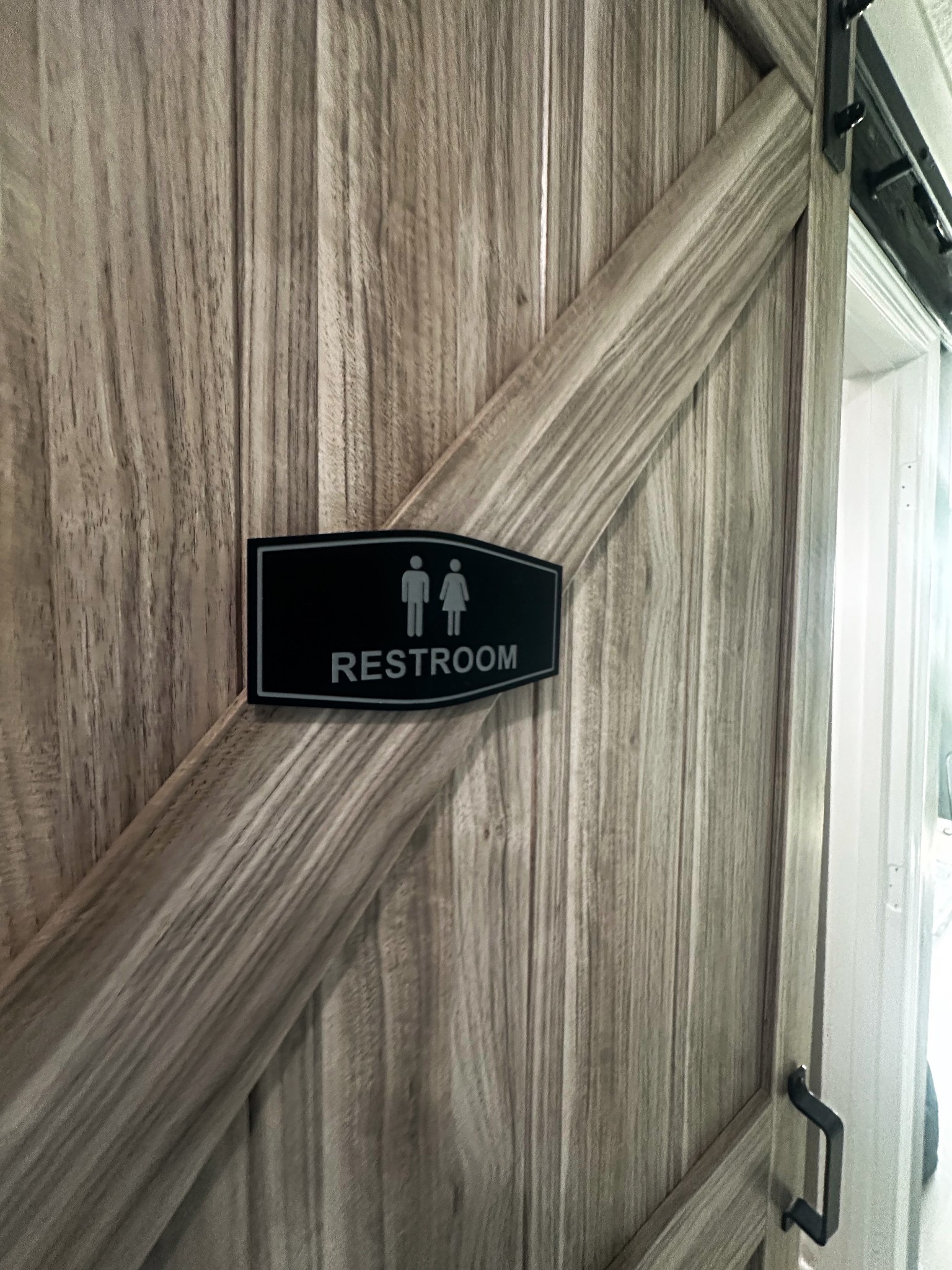 831 Philippi Road Wartrace, TN 37183 - Photo 27 of 51 a close up of a wall