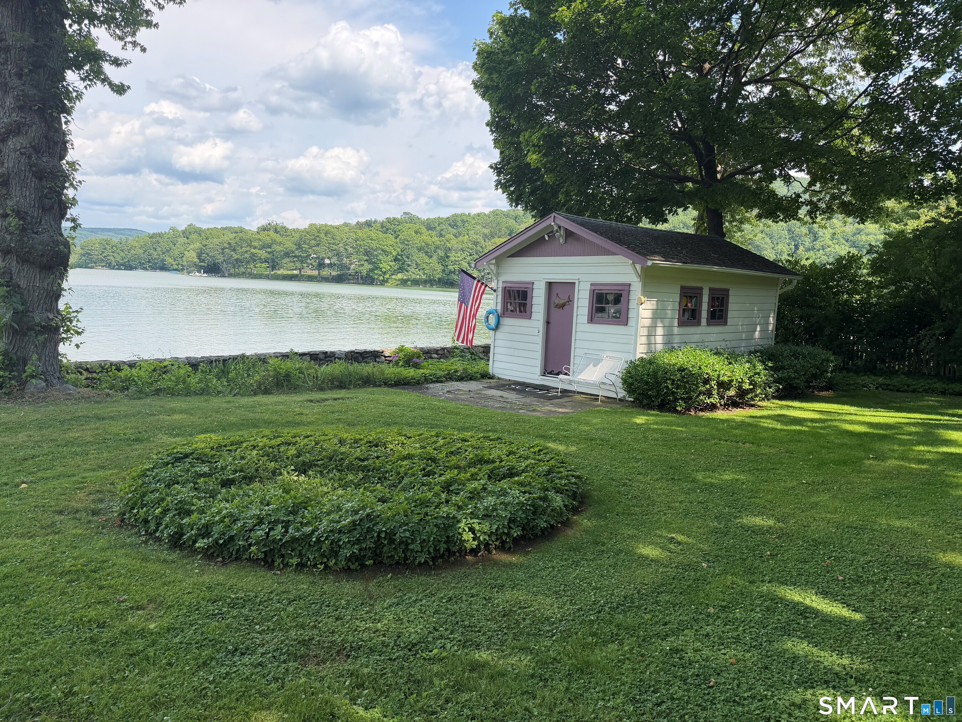 292 West Shore Road Washington, CT 06777 - Photo 2 of 9