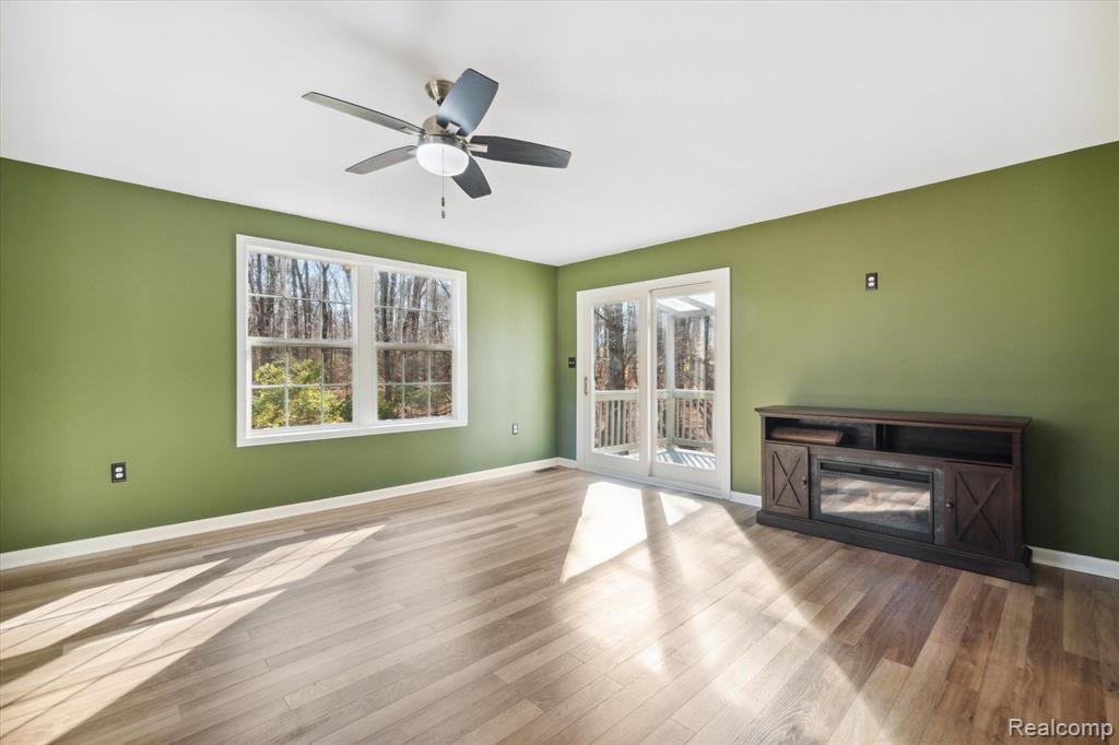 5245 Dutton Road Gregory, MI 48137 - Photo 15 of 58