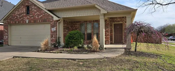 $2,300 | 2121 Kingsdale Court, McKinney, TX 75071