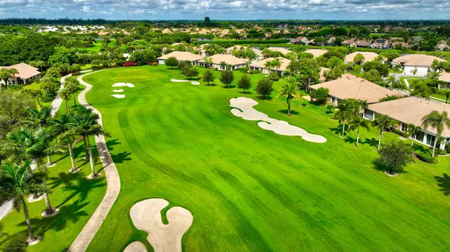 $350,000 | 6886 Swansea Lane, Boynton Beach, FL 33472