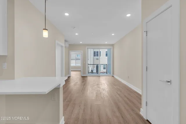 $3,100 | 521 Lake Avenue, Unit 408, Asbury Park, NJ 07712