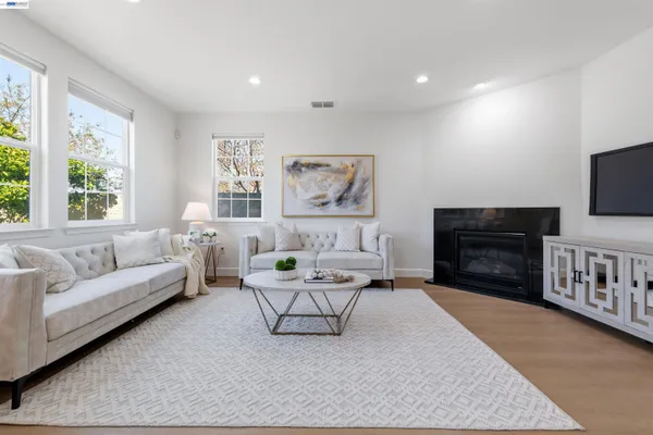 $1,849,888 | 4978 Houlton Court, Dublin, CA 94568
