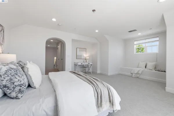 $1,849,888 | 4978 Houlton Court, Dublin, CA 94568