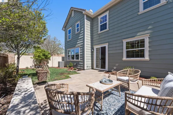 $1,849,888 | 4978 Houlton Court, Dublin, CA 94568