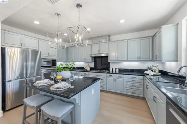 $1,849,888 | 4978 Houlton Court, Dublin, CA 94568
